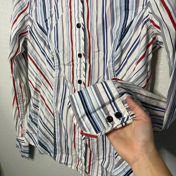 ☀️Tommy Hilfiger Long Sleeve Button Up Blouse - Picture 3 of 5